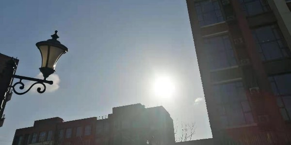 睿寂行空壓機(jī)溫馨提醒：雪后路滑，謹(jǐn)慎上路！