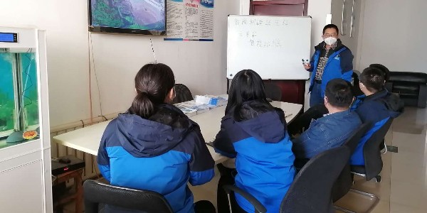 睿寂行空壓站云智控系統(tǒng)，培訓(xùn)進行中......