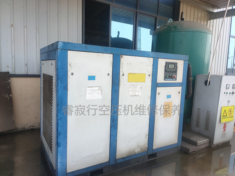 有沒有將空壓機(jī)安裝在室外的？睿寂行機(jī)械